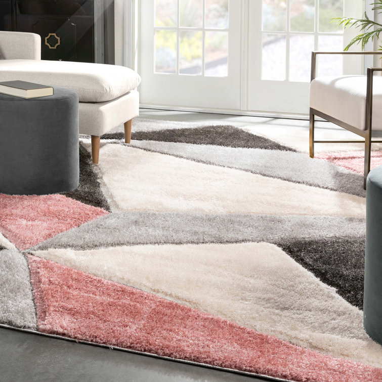 Blush Geometric 8' x 10' Synthetic Shag Area Rug