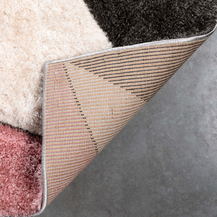 Blush Geometric 8' x 10' Synthetic Shag Area Rug