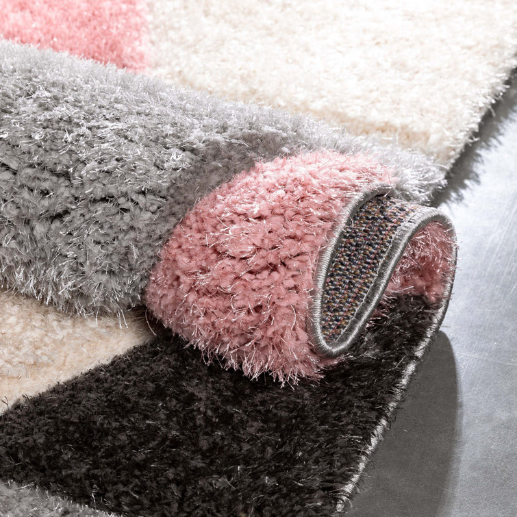 Blush and Gray Geometric Shag Area Rug 5' x 7'