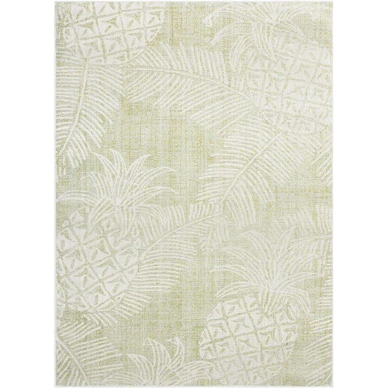 Green and Ivory 5' x 7' Synthetic Rectangular Indoor/Outdoor Area Rug