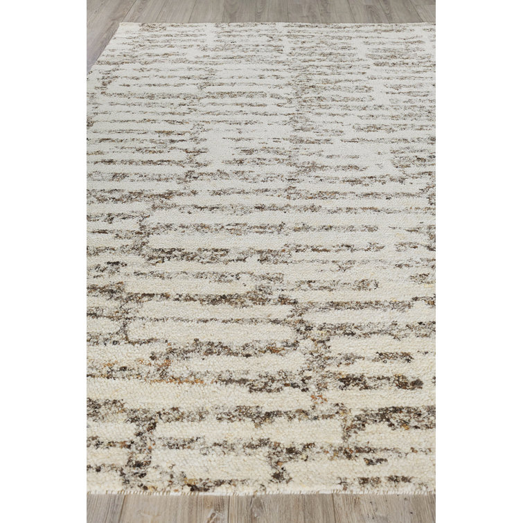 Handmade Geometric Wool Rectangular Area Rug in Neutral Tones
