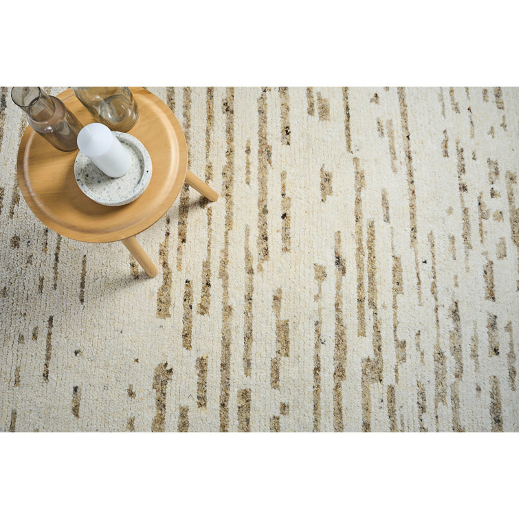 Ivory and Beige Hand-Knotted Wool Geometric Rug, 8' x 10'