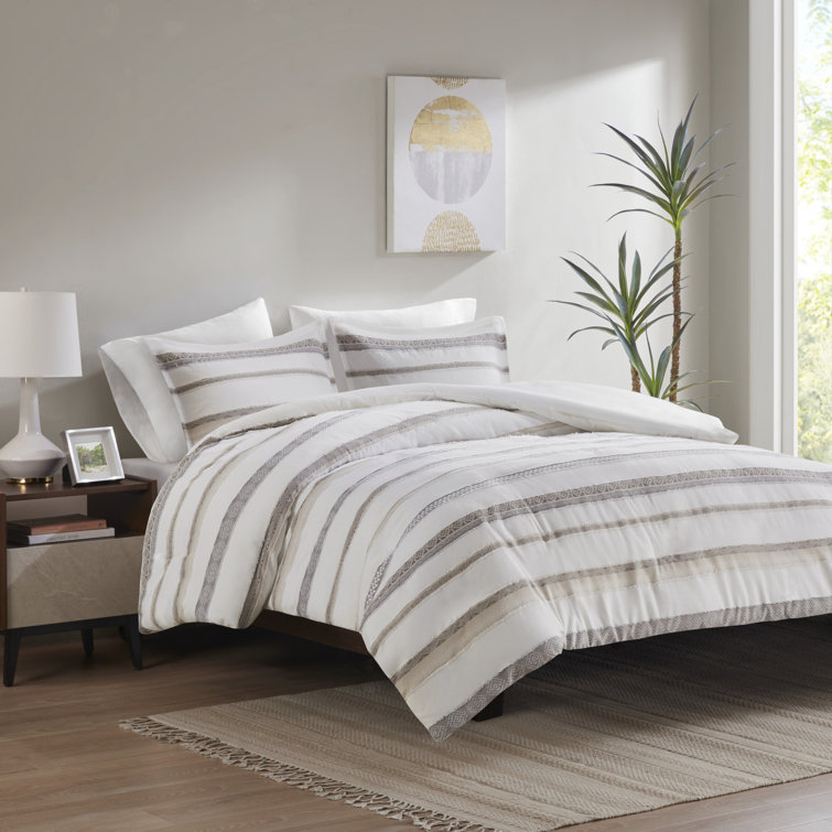 Neutral Clipped Jacquard Stripe Full/Queen Duvet Cover Set