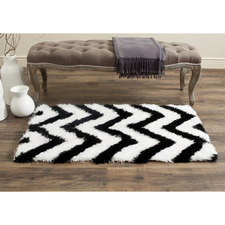 Ivory and Black Chevron Shag Hand-Tufted Wool Rug, 3' x 5'