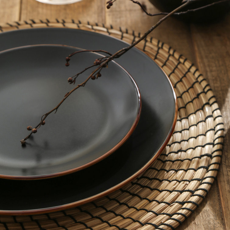 Black and White Ceramic 16-Piece Dinnerware Set with Gold Detailing