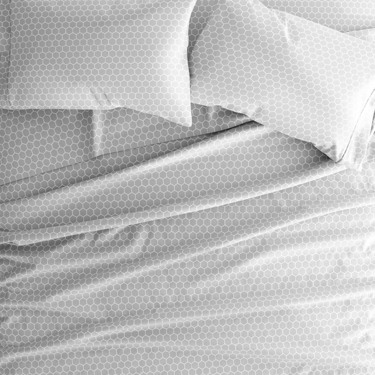 California King Gray Honeycomb Pattern Microfiber Sheet Set