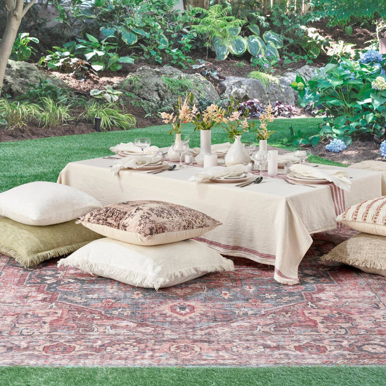 Multicolor Floral Cotton Chenille 5' x 7' Area Rug