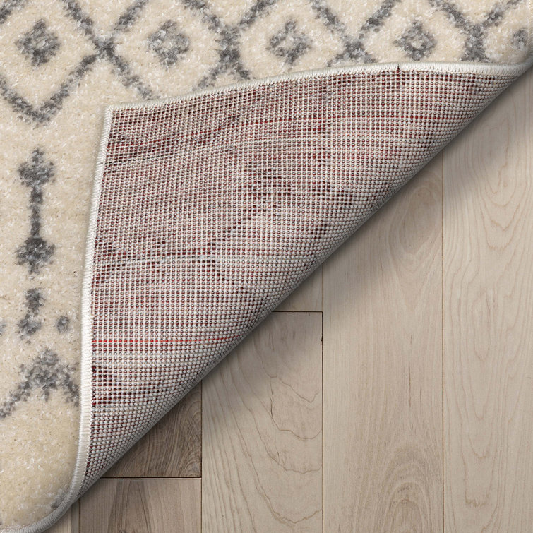 Ivory Grey Synthetic 5'3" x 7'3" Rectangular Easy-Care Area Rug