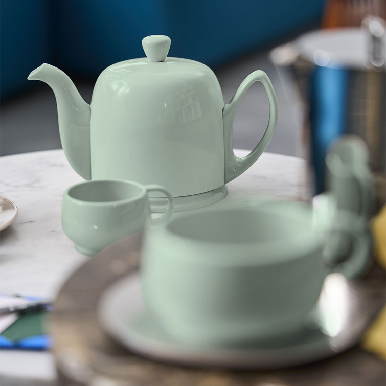 Black and Bronze 4-Cup Porcelain Teapot with Removable Infuser