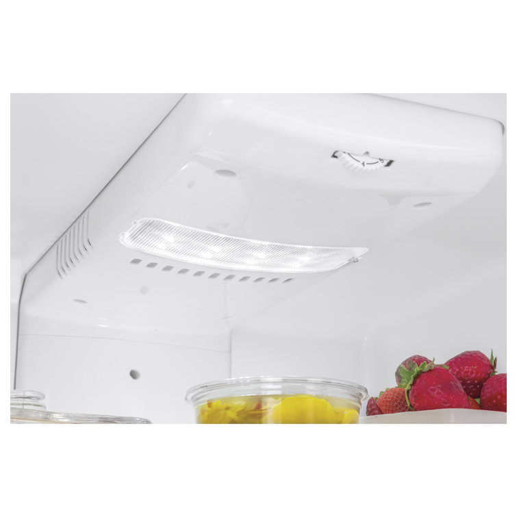 24" Black Energy Star Top Freezer Refrigerator
