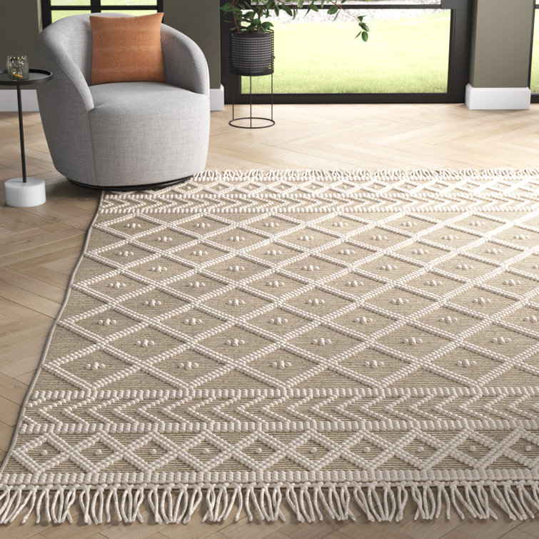 Handmade Ivory Spot Wool Rug 5' x 7' Easy Care