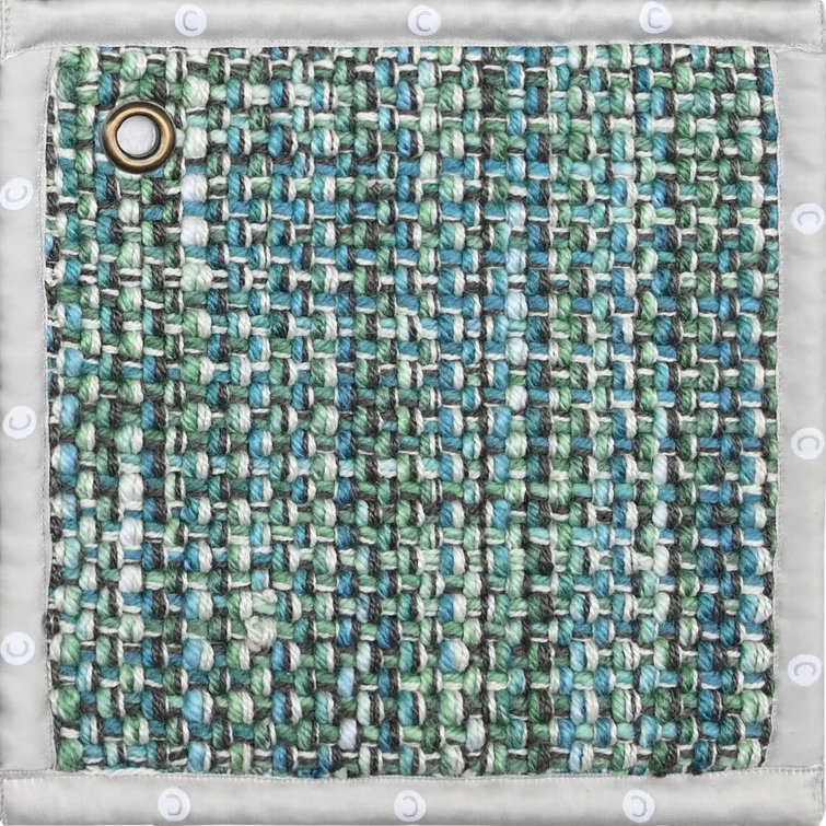 Gray Hand-Woven Rectangular Synthetic Rug with Fringe