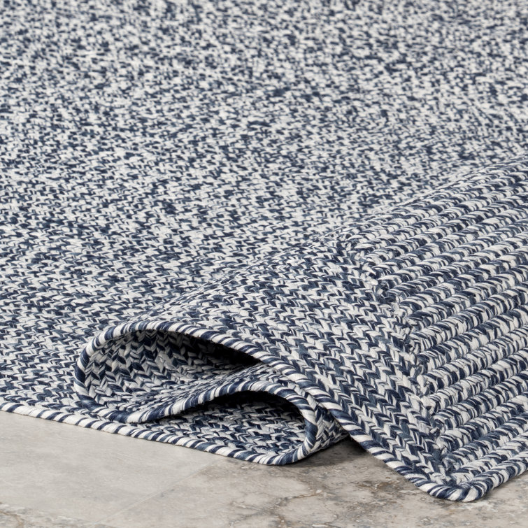 Handmade Blue and White Braided Synthetic Round Rug