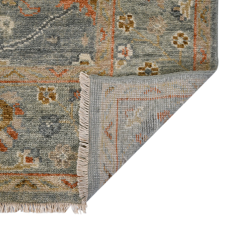 Gray Hand-Knotted Wool Floral 10' x 14' Area Rug