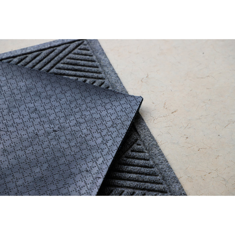 Eco-Friendly Charcoal Polypropylene Outdoor Runner Mat 59"x35"