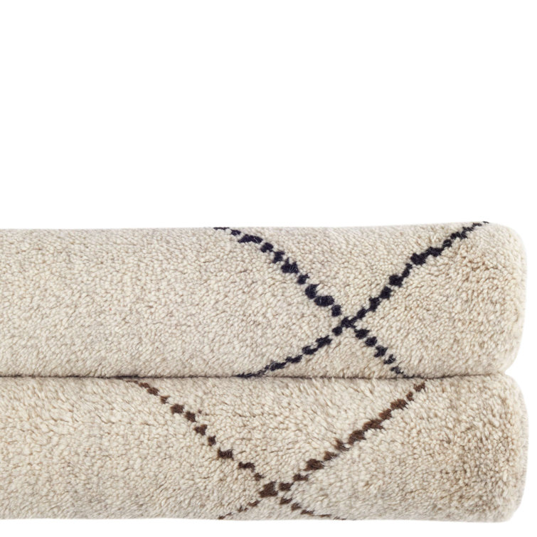 Lush Ivory & Stark Black Diamond Hand-Knotted Wool Rug 8'x10'