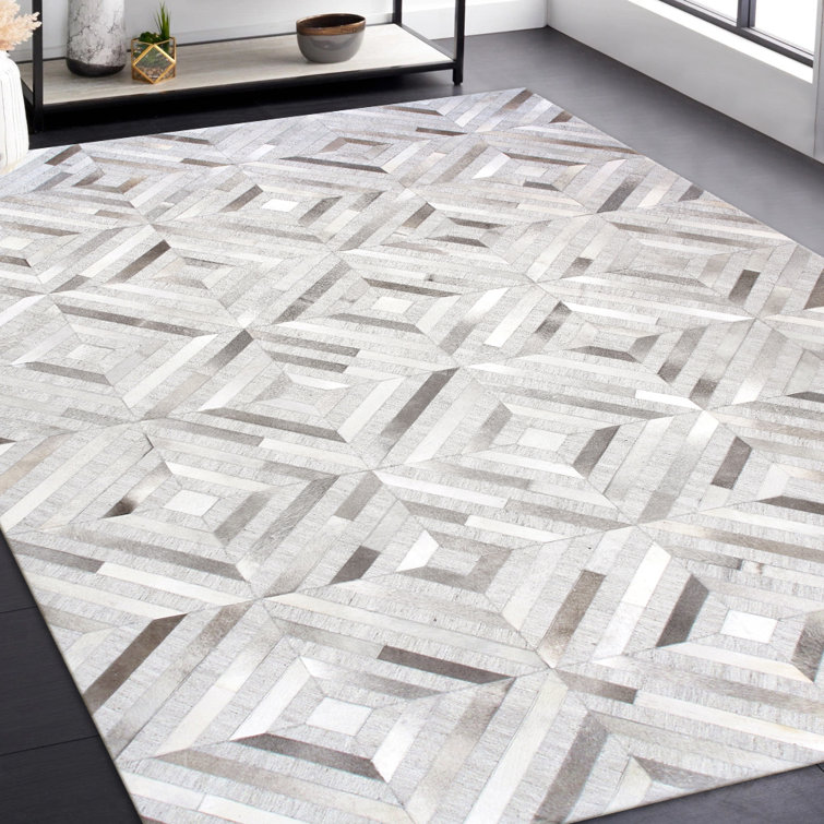 Handmade Gray Geometric Cowhide Silk 10' x 14' Rug