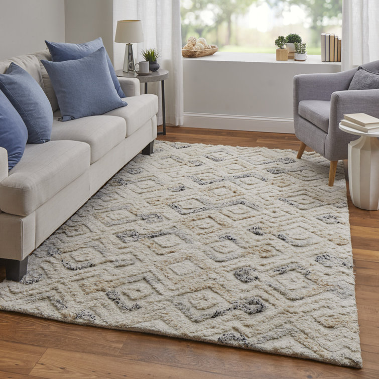 Nomadic Diamond Pale Blue Hand-Tufted Wool Area Rug - 2' x 3'