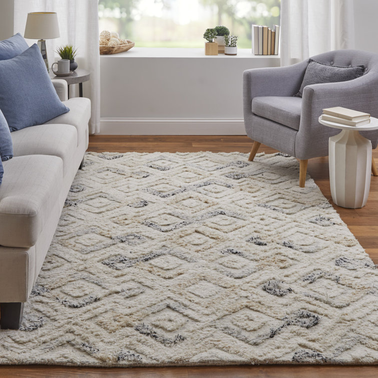 Nomadic Diamond Pale Blue Hand-Tufted Wool Area Rug - 2' x 3'