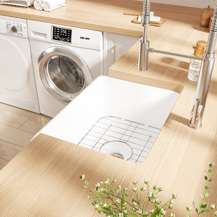 Crisp White Ceramic Farmhouse Apron-Front Kitchen Sink