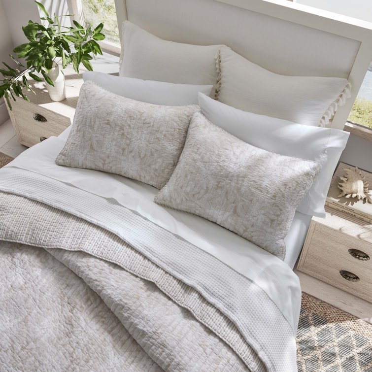 Makena Blue Cotton Reversible Full Quilt Set