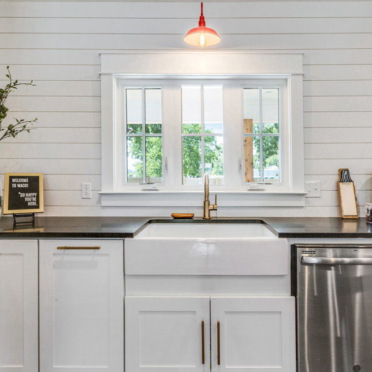 Grace 34" Crisp White Fireclay Farmhouse Kitchen Sink