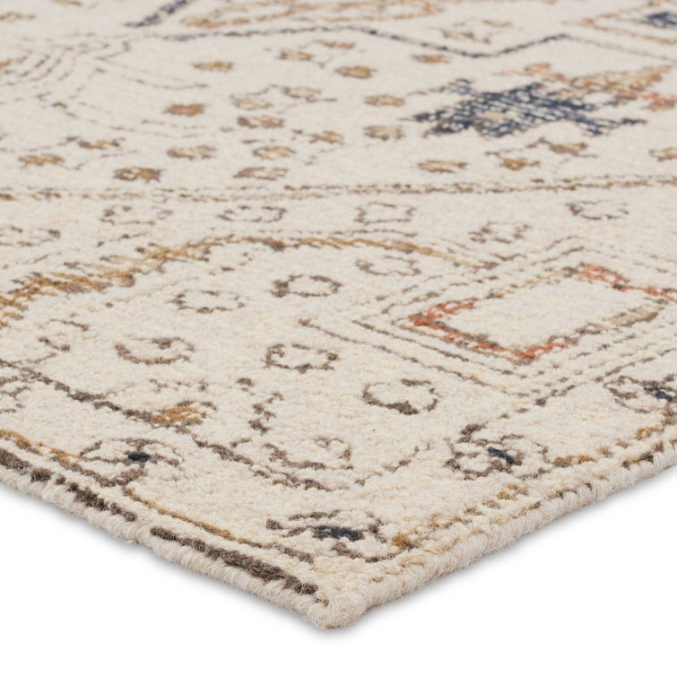 Ivory and Gray Hand-Tufted Wool Medallion Rug, 8' x 10'