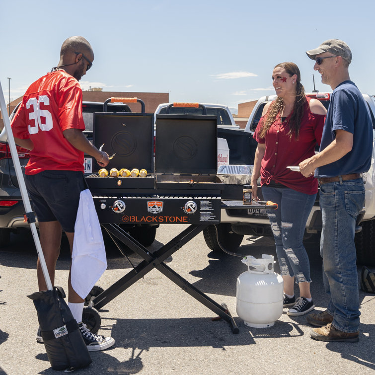 Black 49" Propane Outdoor Griddle with Stainless Steel Burners