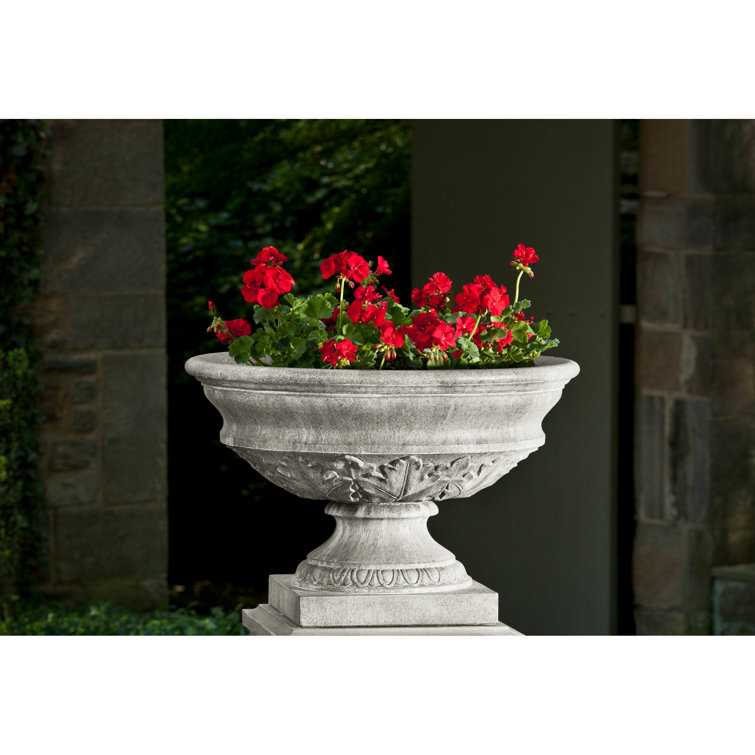 Coachhouse Round Natural Urn Planter with Drainage Hole