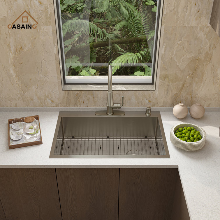 33" Brushed Stainless Steel Farmhouse Kitchen Sink with Grid