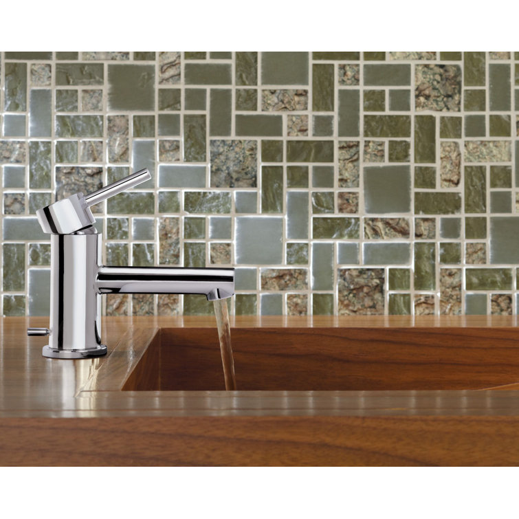 Chrome Single Handle Low Profile Bathroom Faucet