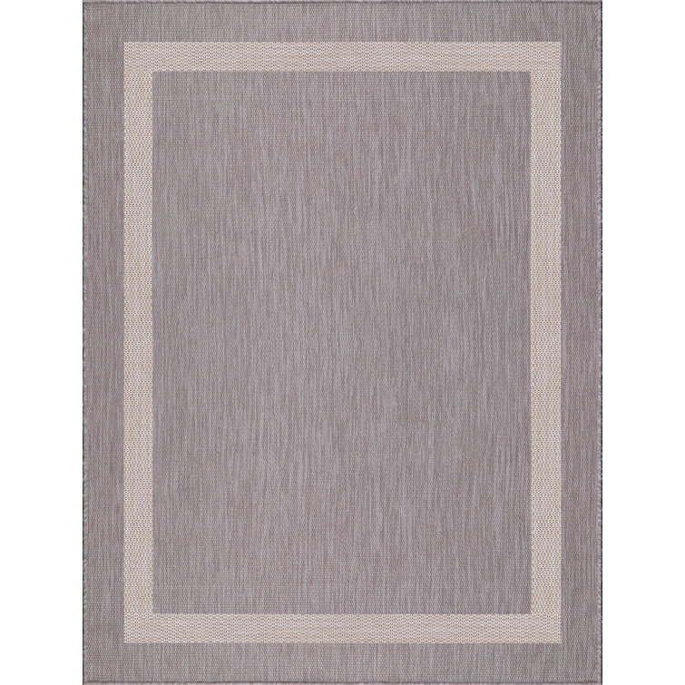 Gray and Beige Rectangular Washable Indoor/Outdoor Rug 5' x 7'