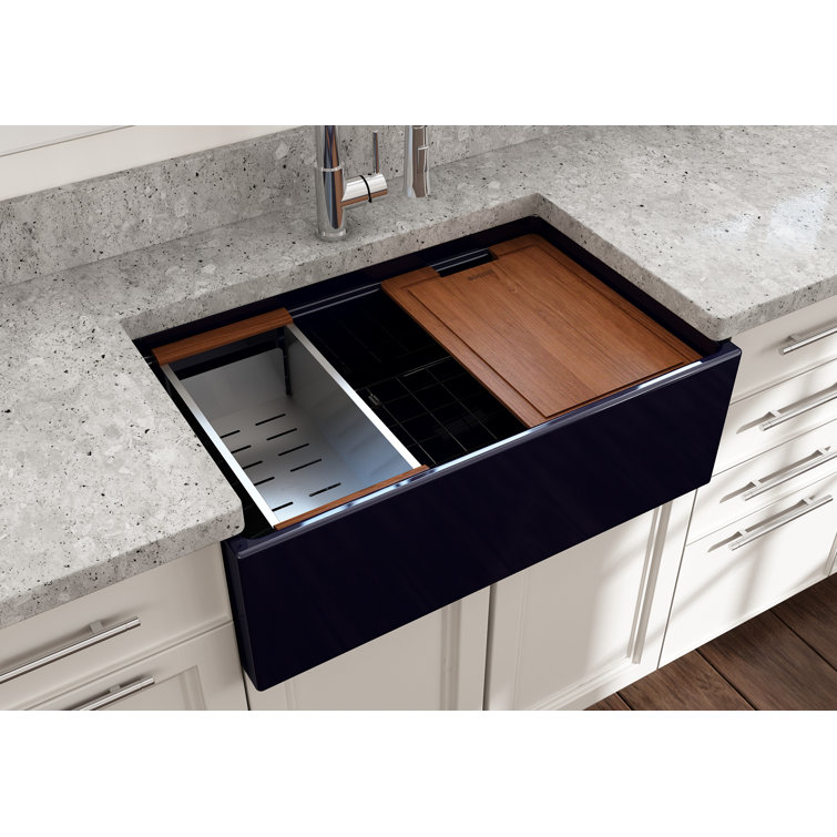 White 30'' Farmhouse Apron-Front Fireclay Single Bowl Kitchen Sink