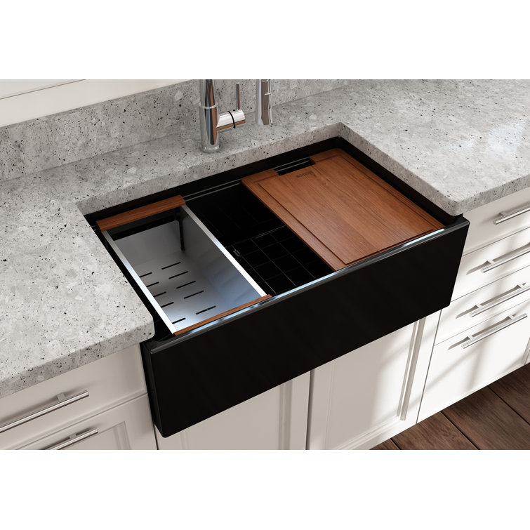 White 30'' Farmhouse Apron-Front Fireclay Single Bowl Kitchen Sink
