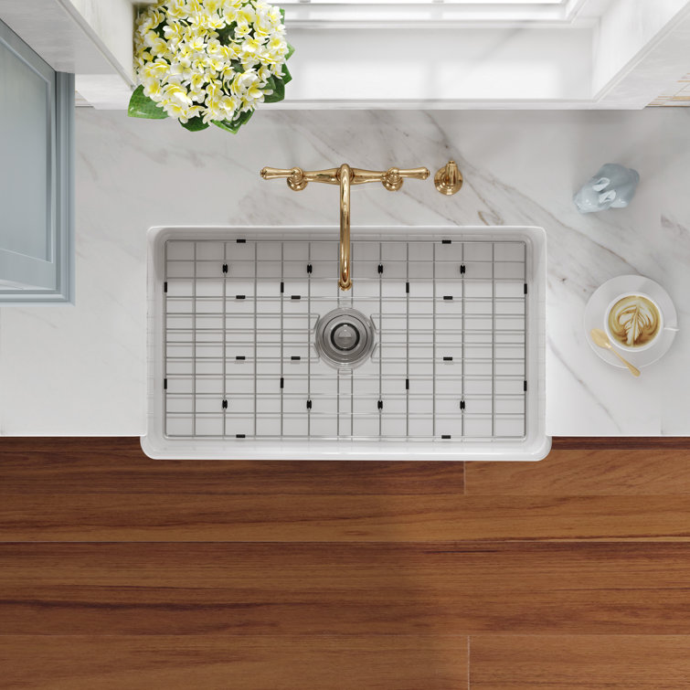 Hadley 30" White Fireclay Farmhouse Kitchen Sink
