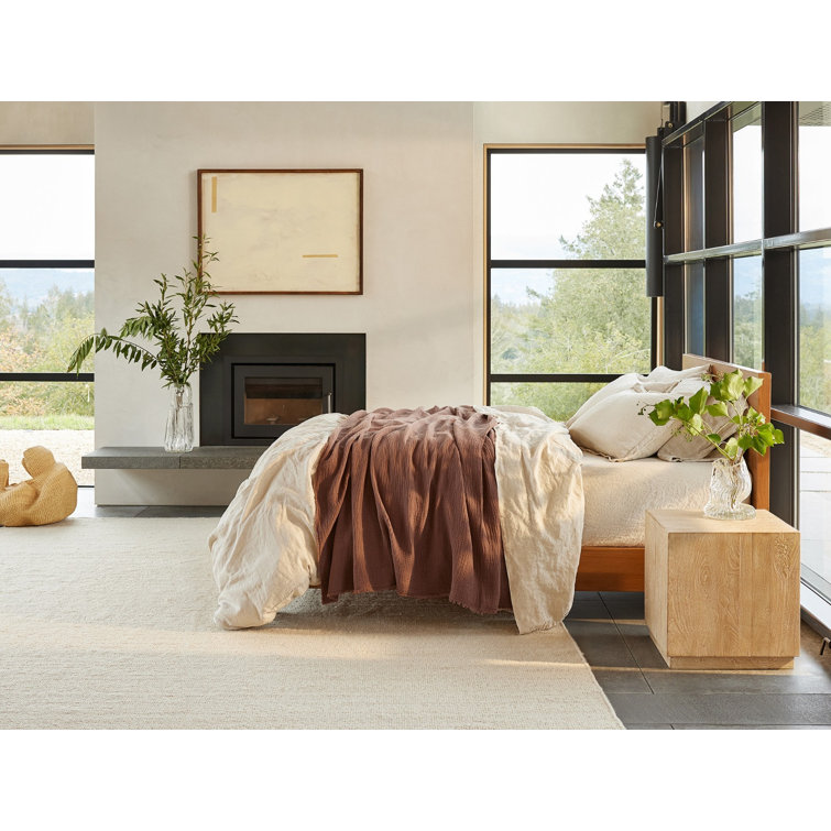 Topanga King Organic Cotton Reversible Throw Blanket in Redwood