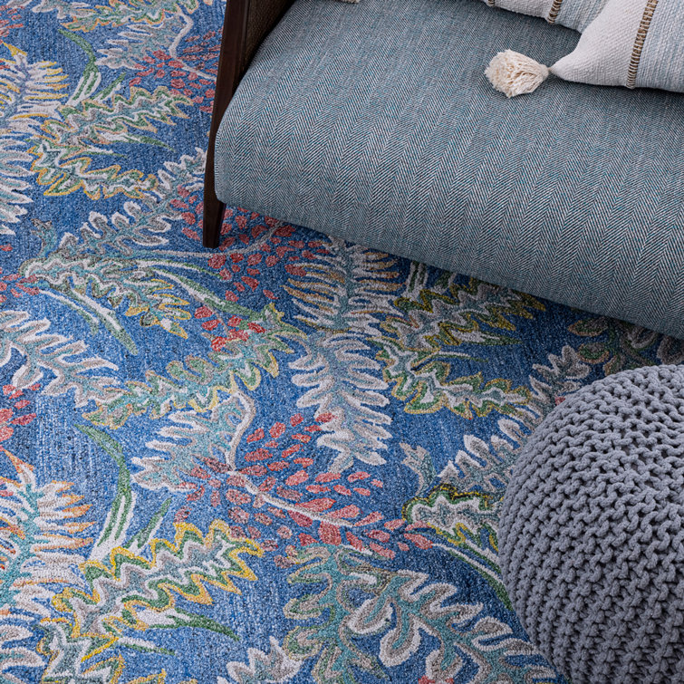 Blue Hand-Tufted Synthetic Floral 8' x 10' Rug