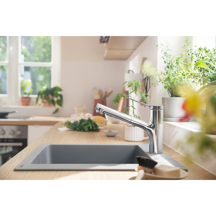 Chrome Modern Pull-Out Spray Kitchen Faucet