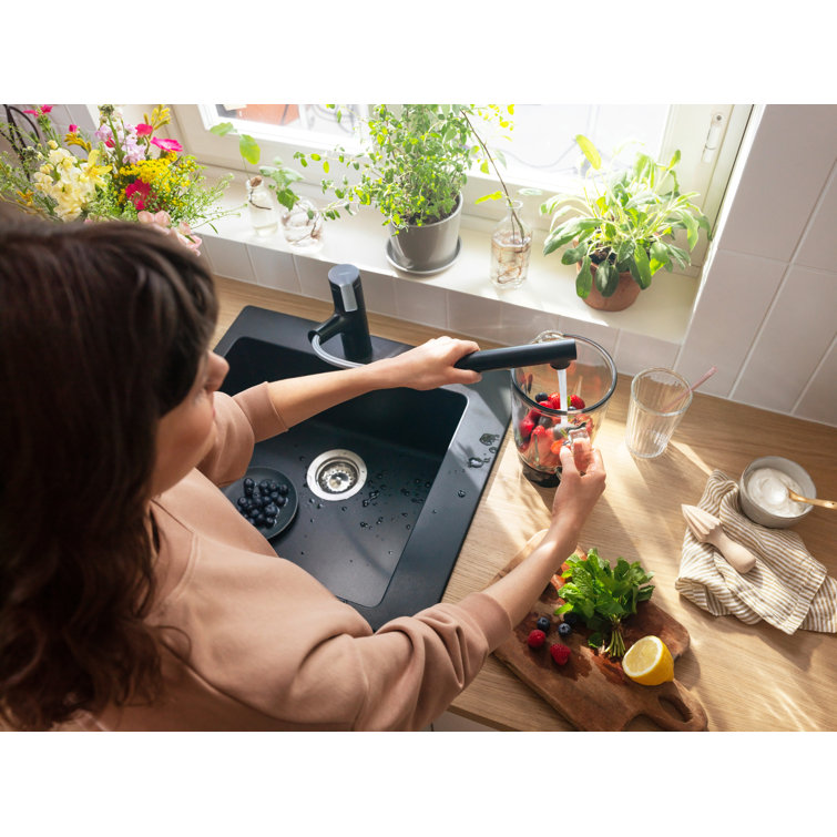 Matte Black Brass Kitchen Faucet with Pull-Out Spray