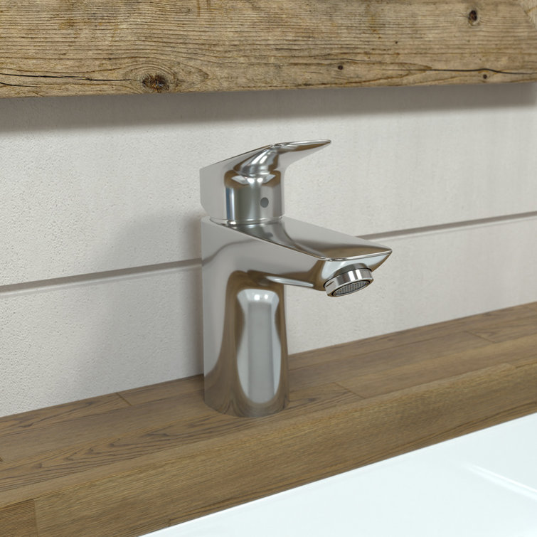 Modern Chrome Single Hole Brass Bathroom Faucet with Aerated Spout