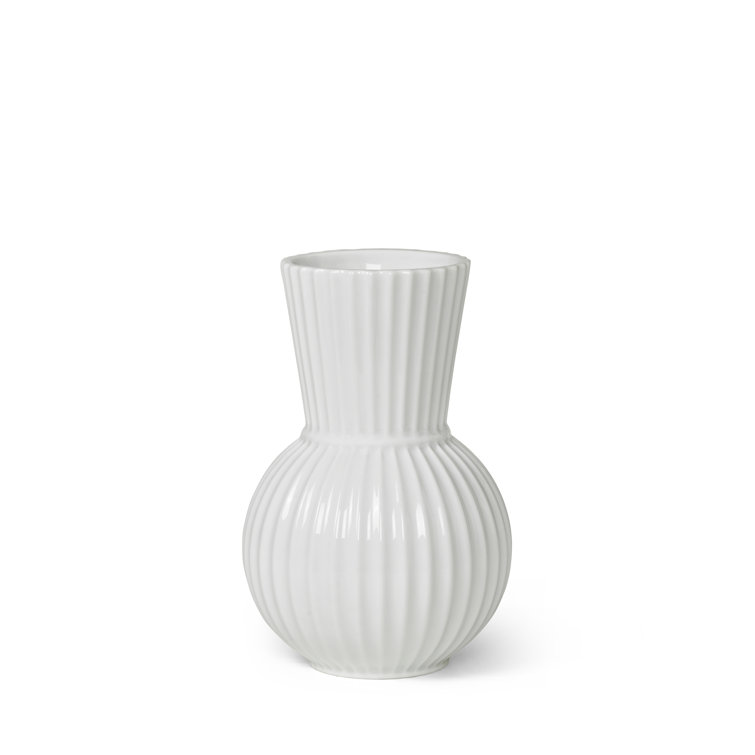 White Porcelain Ribbed Decorative Table Vase, 7.1 Inches