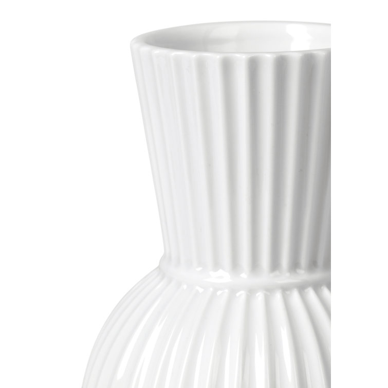 White Porcelain Ribbed Decorative Table Vase, 7.1 Inches