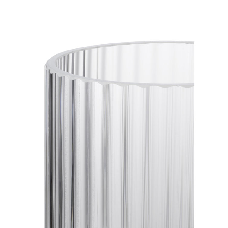Elegant White Porcelain Fluted Table Vase