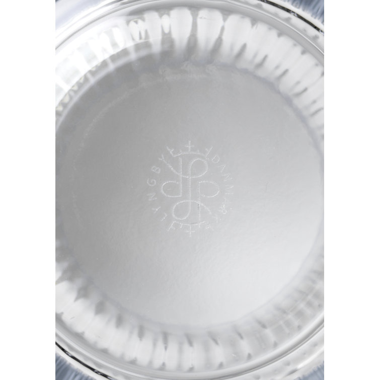 Elegant White Porcelain Fluted Table Vase