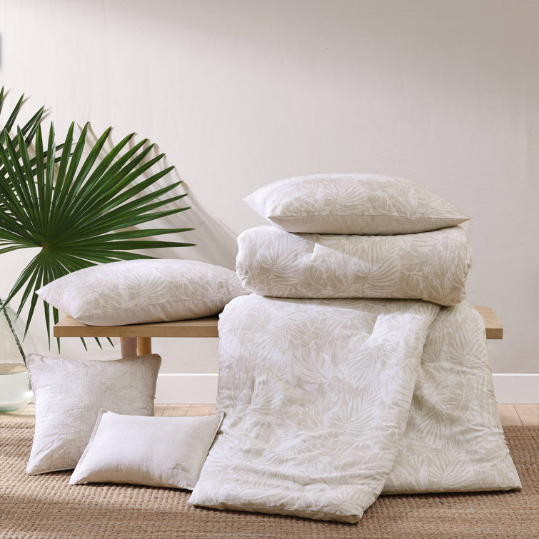 Serene Island King Cotton Bedding Set in White - Reversible 5-Piece