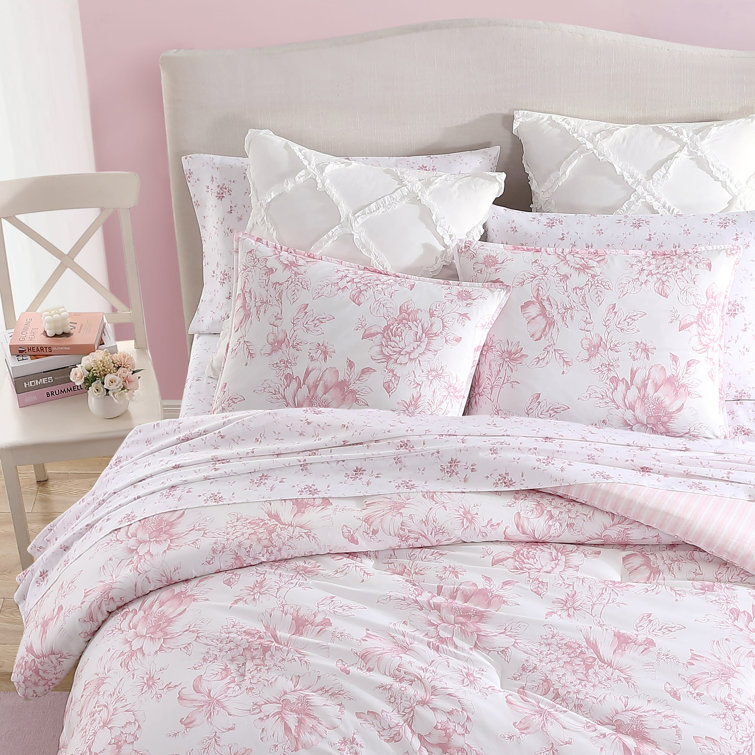 Delphine Pink Cotton Reversible King Comforter Set with Shams