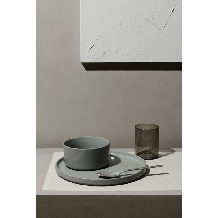 Pilar Round Mirage Gray Ceramic Serving Platter