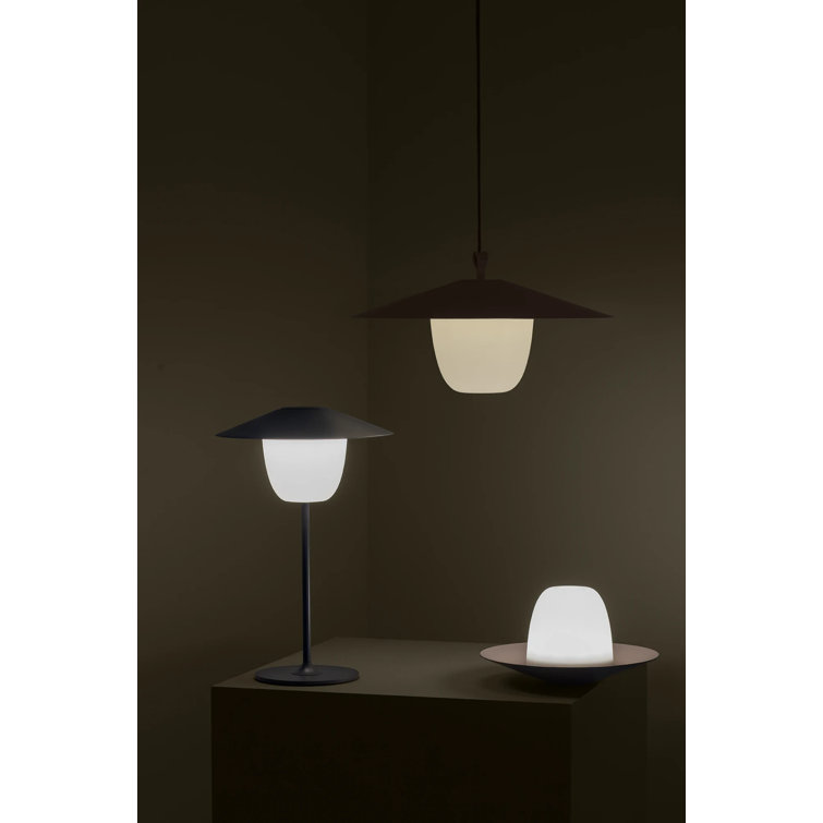 Large Magnet Aluminum Outdoor LED Lamp with Stand