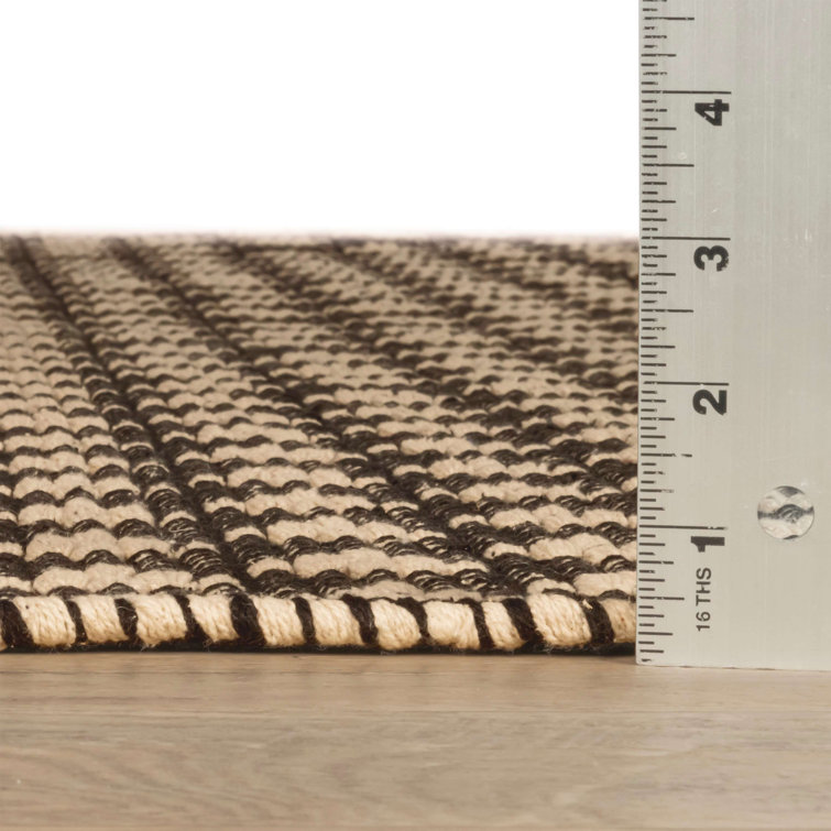 Dainty Diamond Black and Ivory Handwoven Cotton Area Rug, 5' x 8'