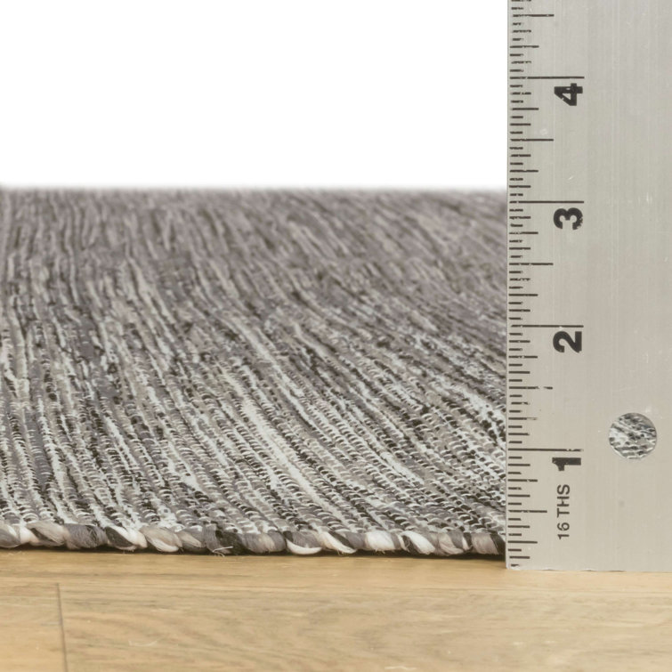 Gray Handwoven Synthetic Indoor/Outdoor 8' x 10' Rug